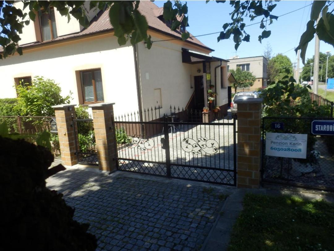Rodinný Penzion Karin Ostrava Bagian luar foto